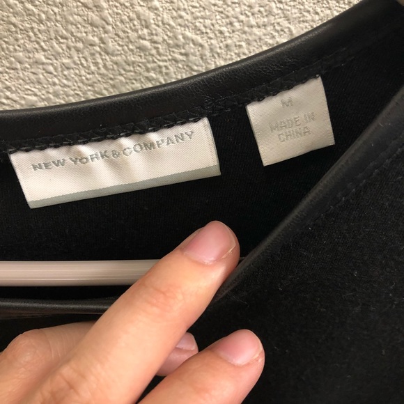 New York company black dress - Picture 2 of 2